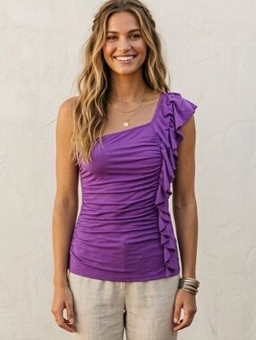 LE château One shoulder Ruffle Trim purple Top size M @E